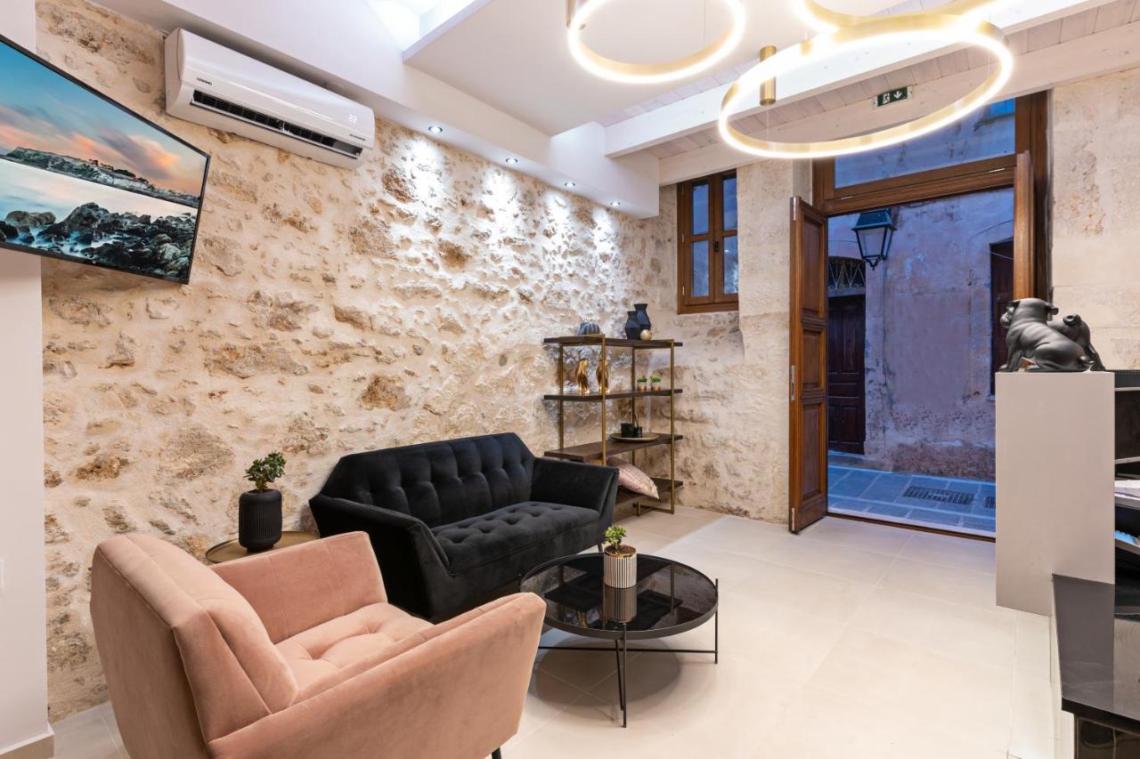 העיירה רתימנו Erotokritos City Luxury Suites מראה חיצוני תמונה