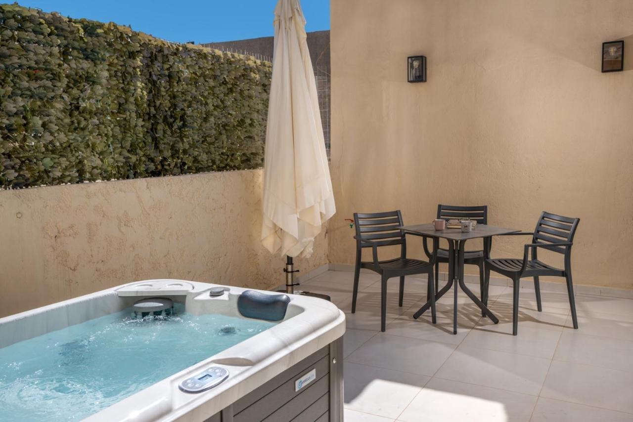 העיירה רתימנו Erotokritos City Luxury Suites מראה חיצוני תמונה