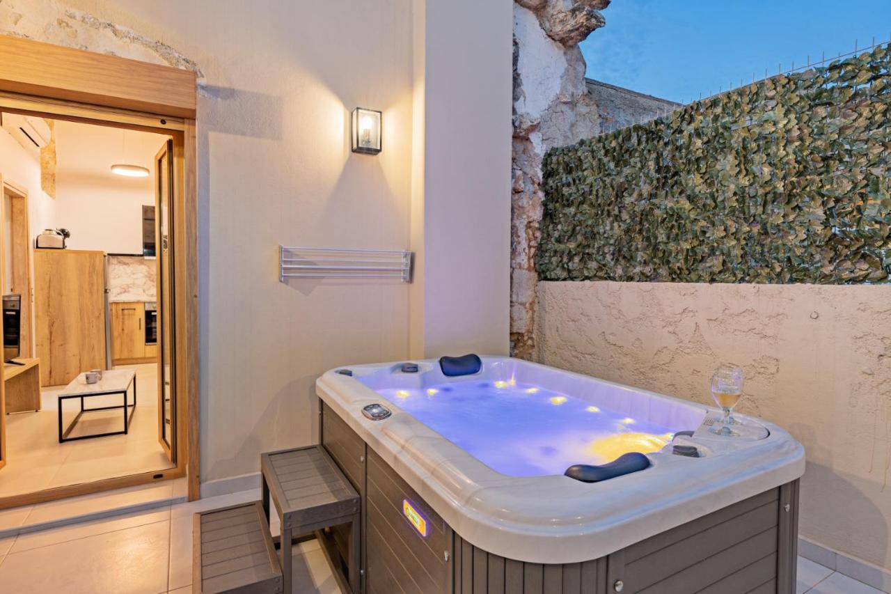 העיירה רתימנו Erotokritos City Luxury Suites מראה חיצוני תמונה
